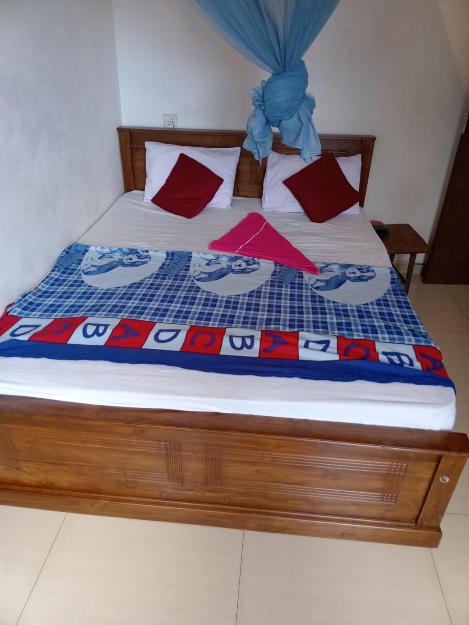Dreamscape Home Stay Канди Екстериор снимка