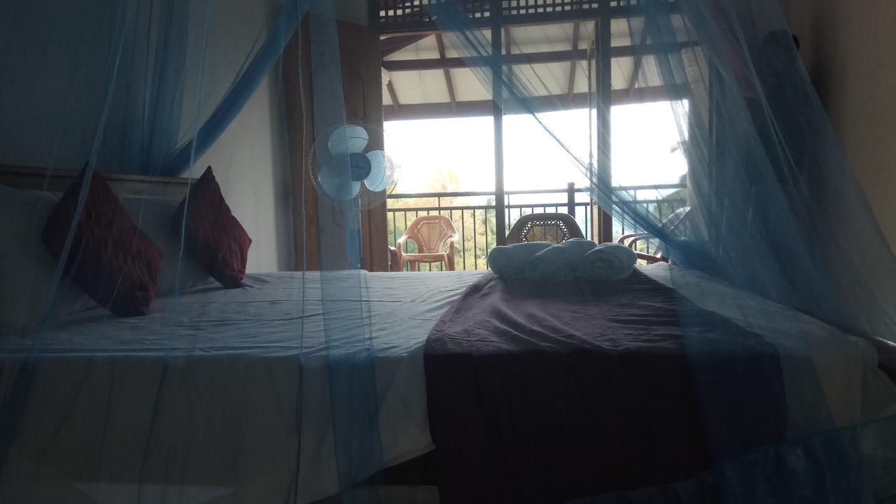 Dreamscape Home Stay Канди Екстериор снимка